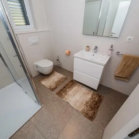 Appartement Milena-with A Pool Trogir