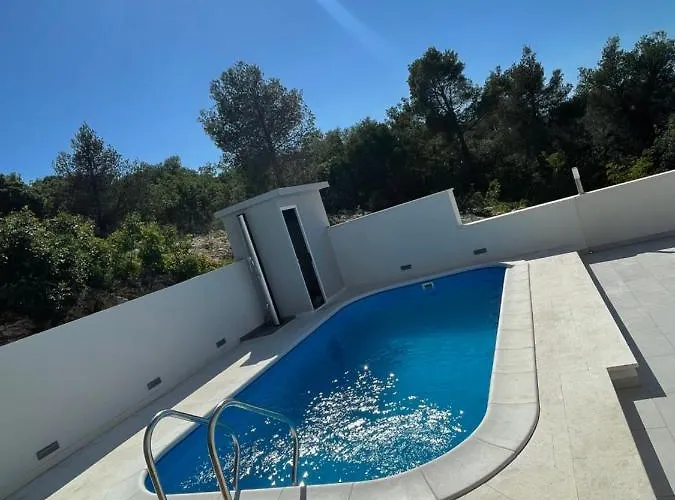 Apartament Milena-with A Pool *