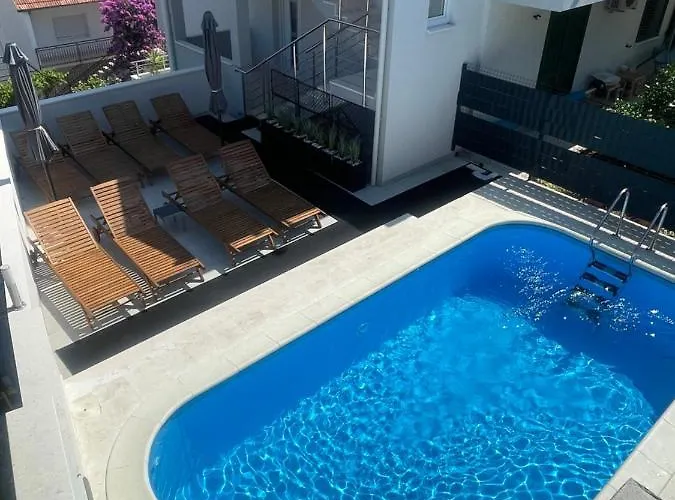 Apartament Milena-with A Pool Trogir