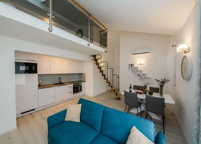 Milena-with A Pool Apartament *