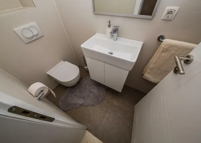 Appartement Milena-with A Pool Trogir