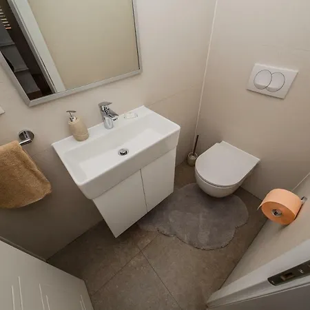 Διαμέρισμα Milena-with A Pool *