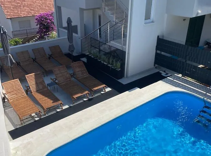 Апартаменты Milena-with A Pool